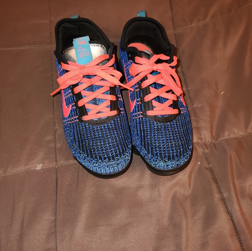 Youth Boys Nike Vapor Air Max Size 6Y